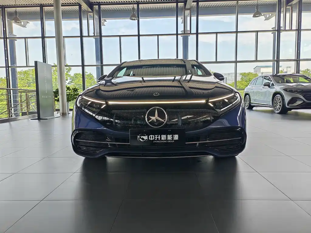 Mercedes-Benz EQS — миниатюра 2