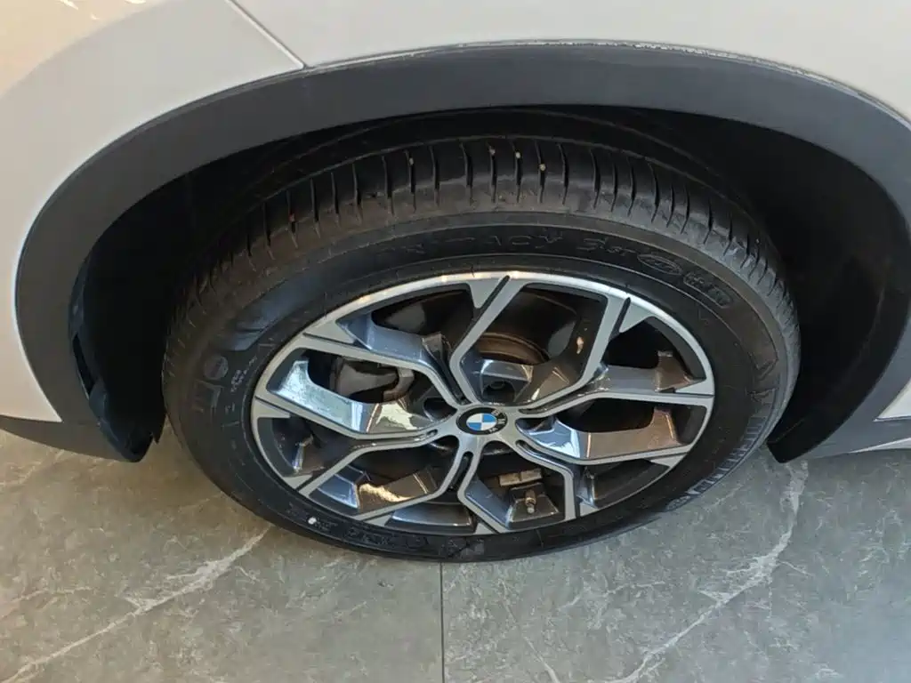 BMW X1 — миниатюра 23