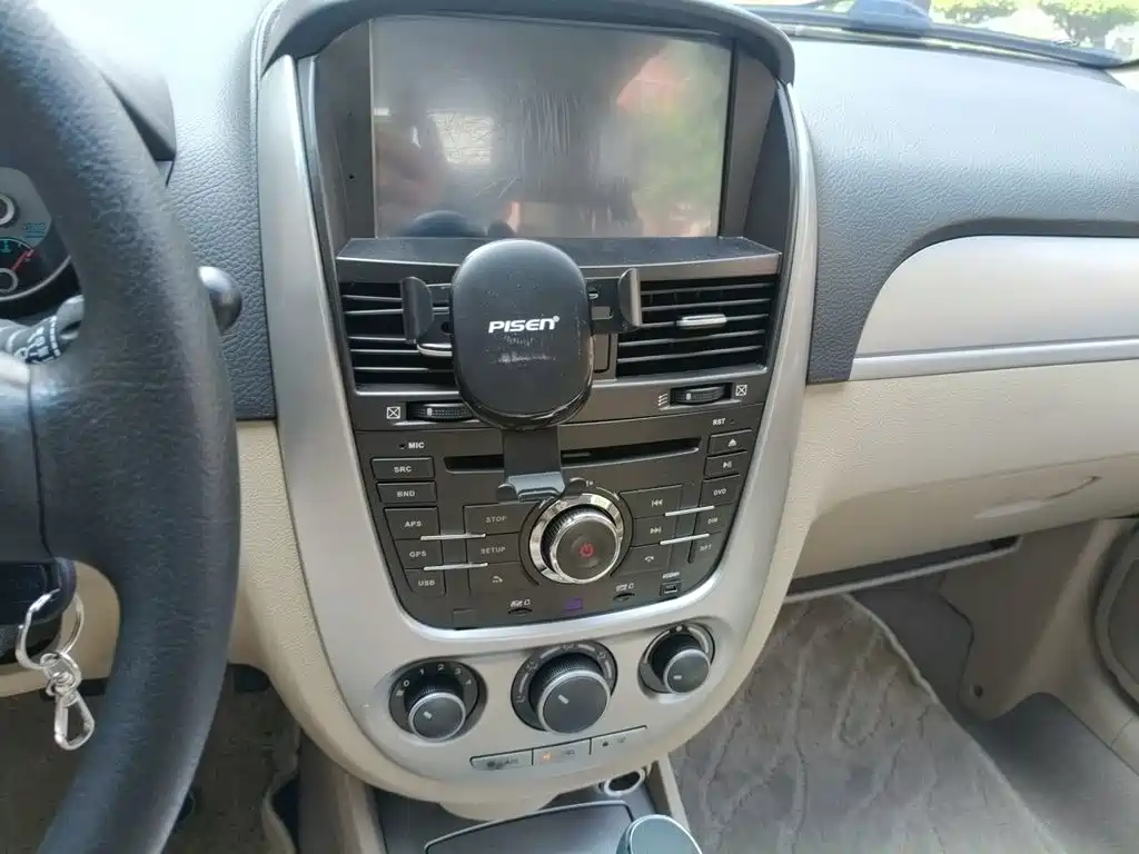 Buick Excelle — миниатюра 14