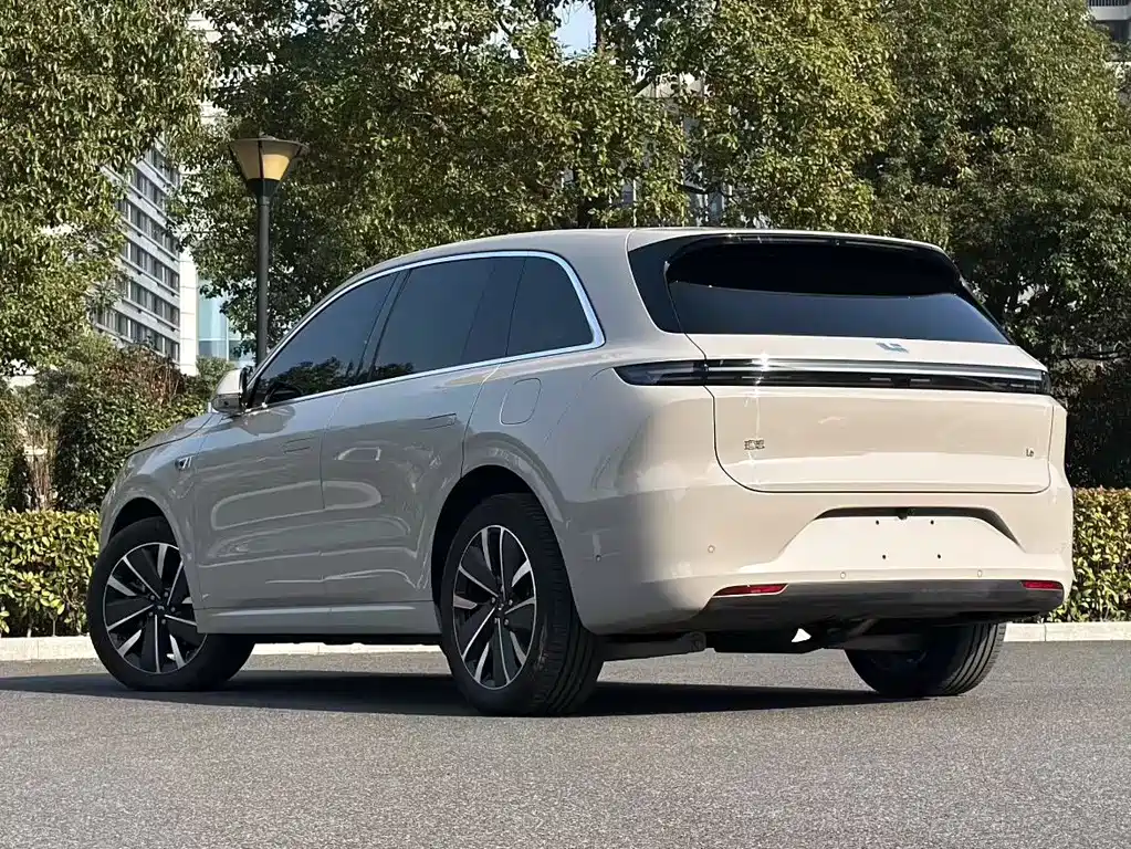 Li Auto IDEAL L6