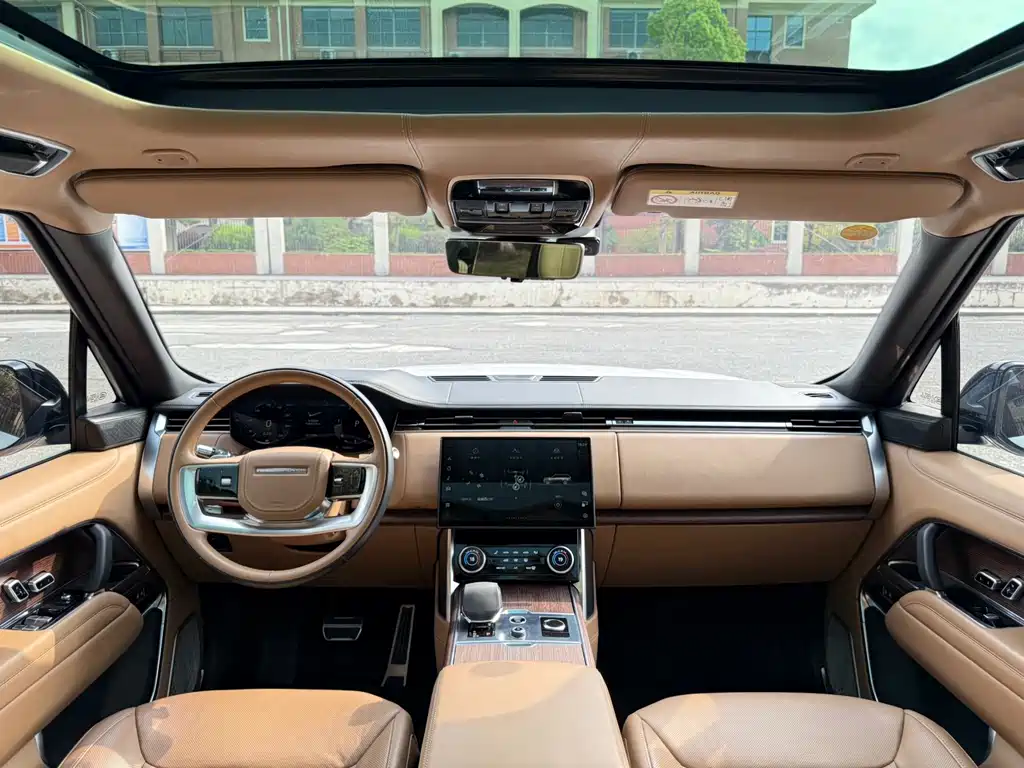 Land Rover Range Rover — миниатюра 12