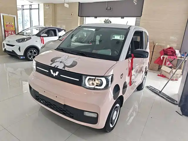2022 Wuling Motors Hongguang Mini EV