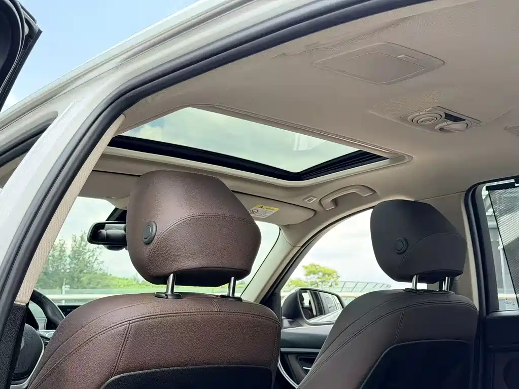 BMW 3 Series — миниатюра 13