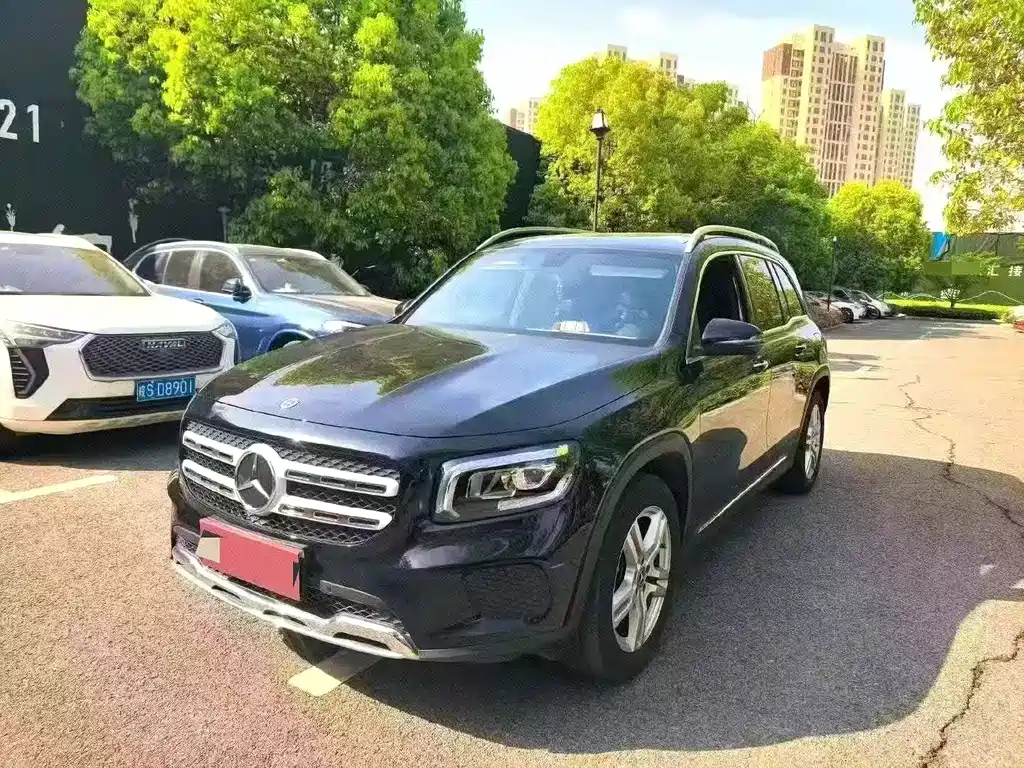 Mercedes-Benz GLB — миниатюра 8