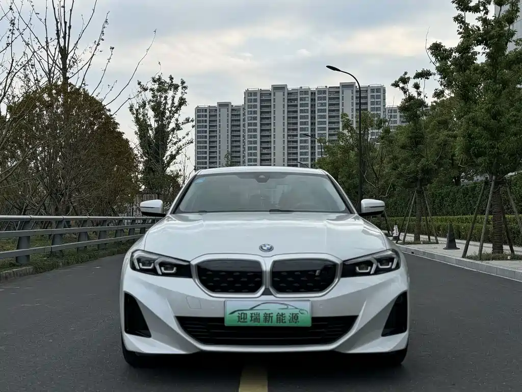 BMW i3 — миниатюра 2