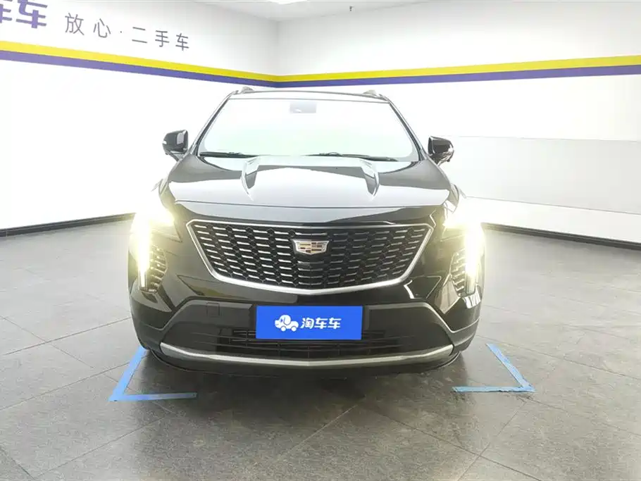 Cadillac XT4 2022 28T Luxury