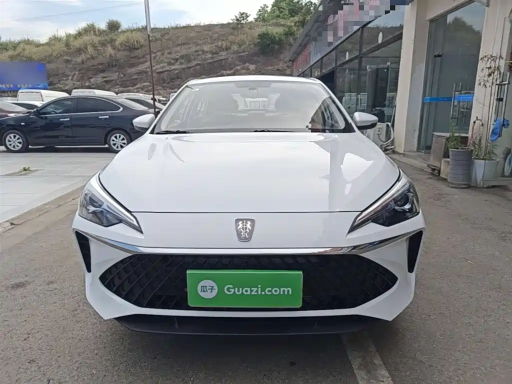 Roewe i5 2023 1.5L CVT Luxury