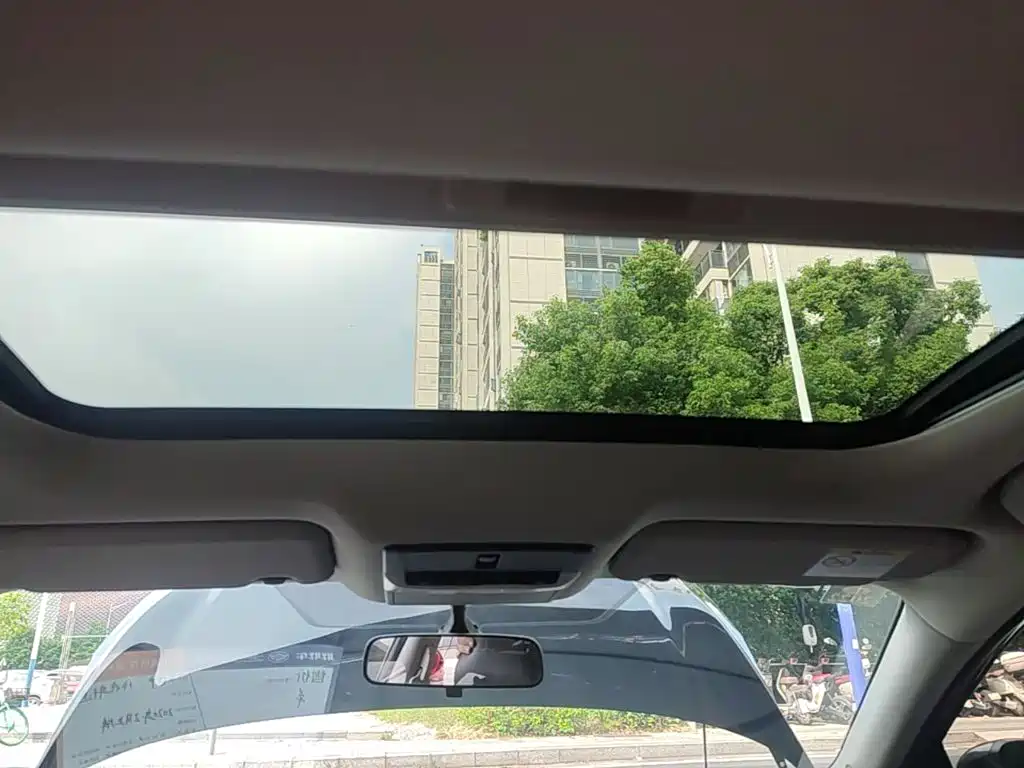 Nissan Sylphy — миниатюра 18