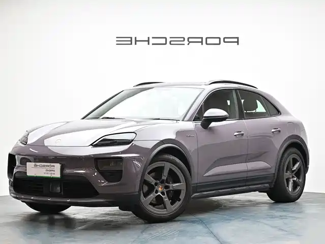 Porsche Macan Electric