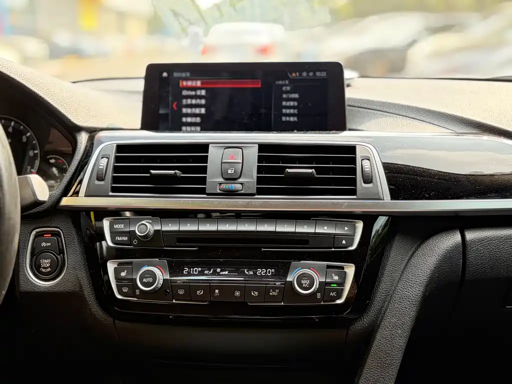 BMW 3 Series — миниатюра 10