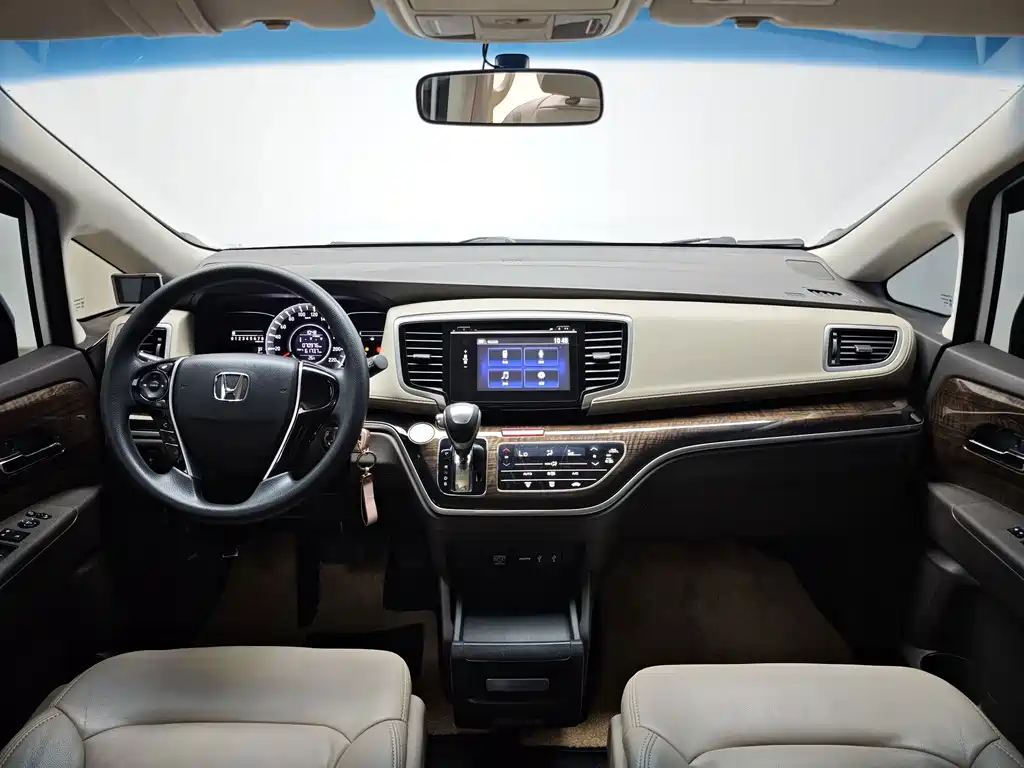 Honda Odyssey — миниатюра 9