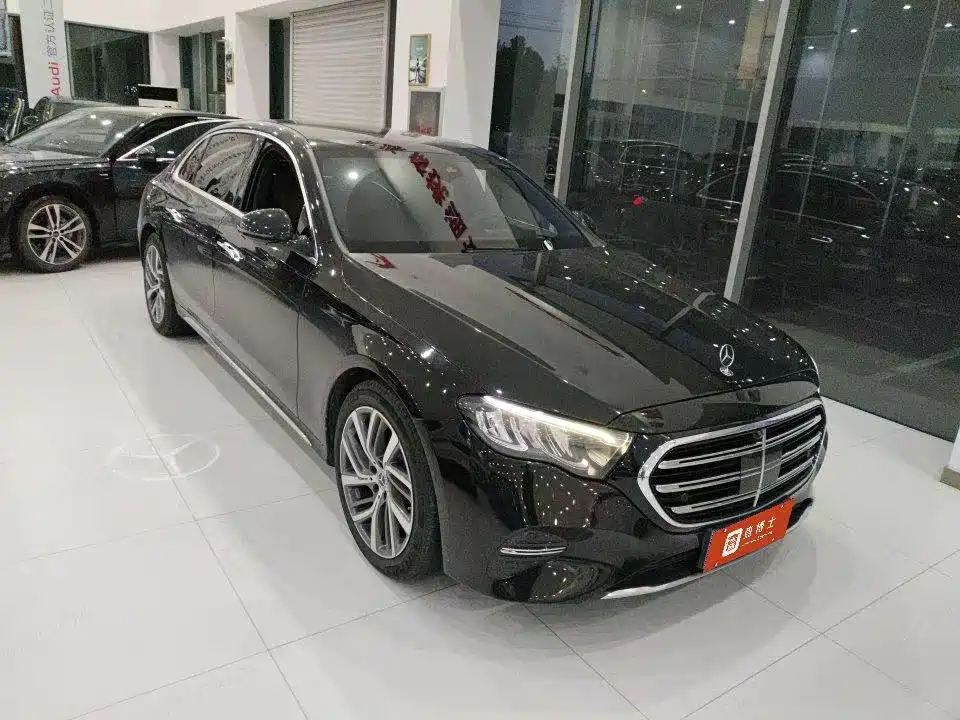 Mercedes-Benz E-Class E 2024 E 300 L Fashion
