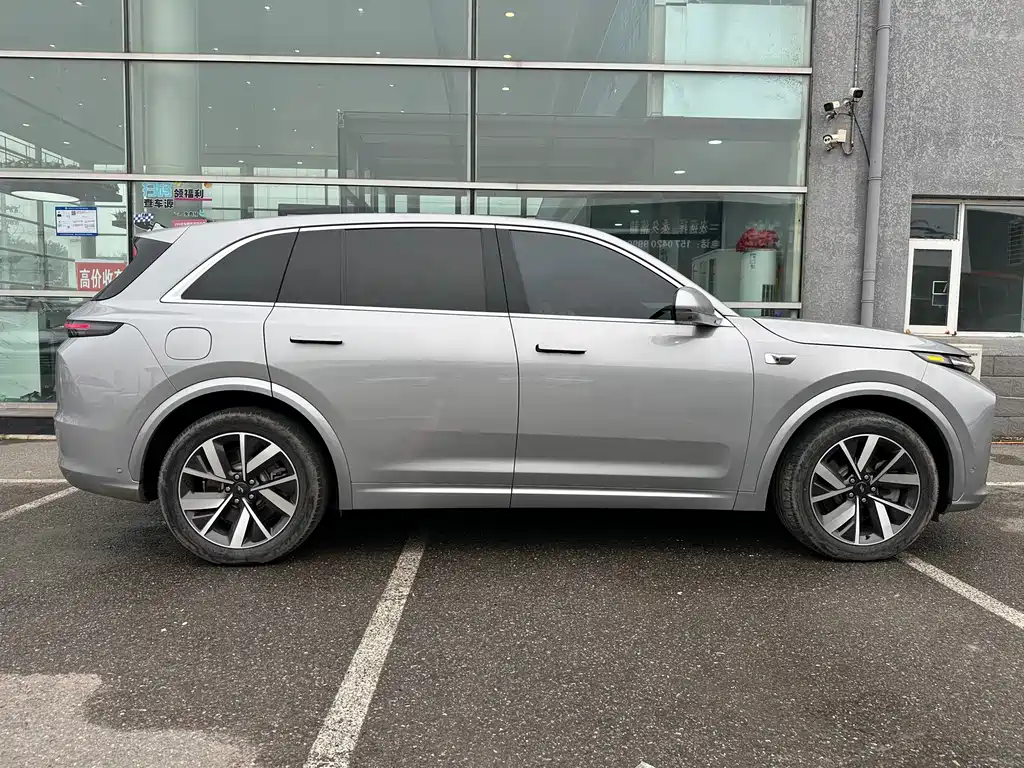 Li Auto Li L7 — миниатюра 2