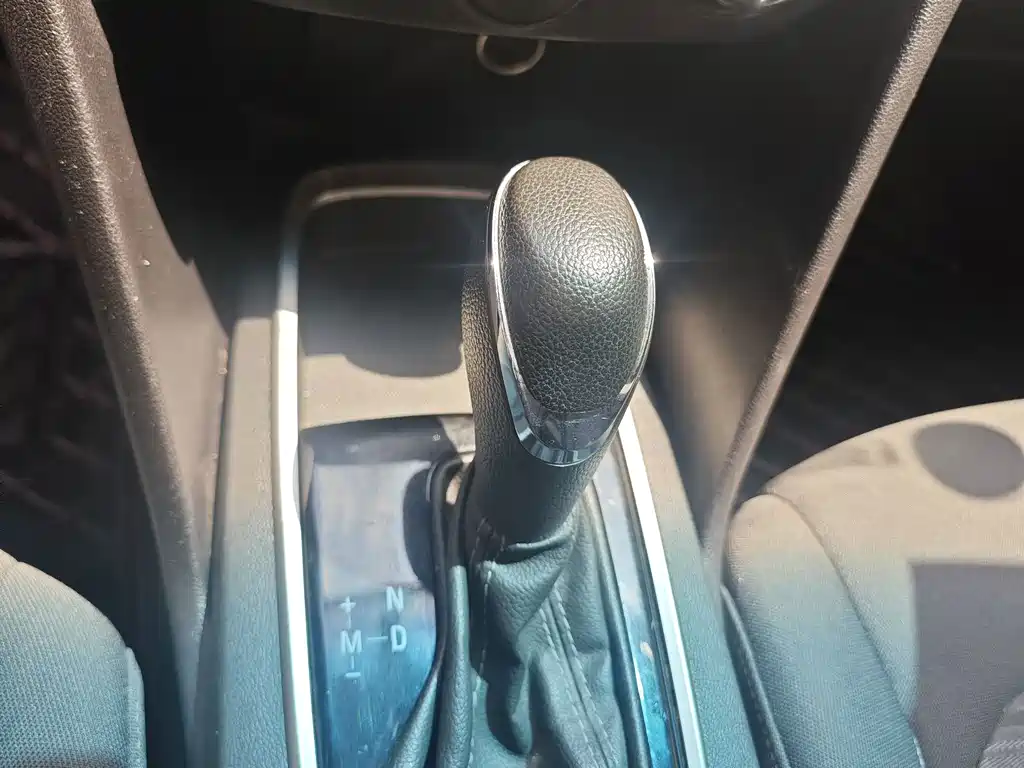 Chevrolet Cavalier — миниатюра 11