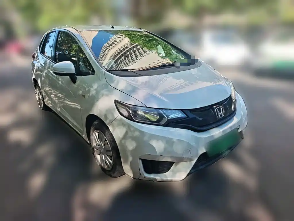 Honda Fit — миниатюра 24