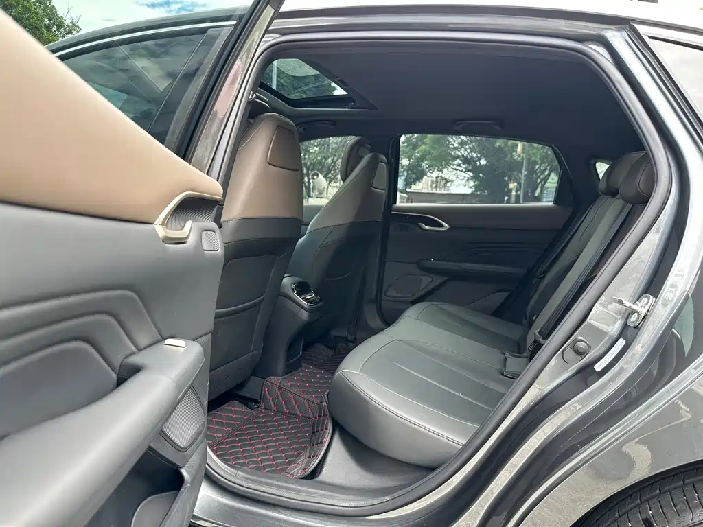 Changan Eado — миниатюра 8