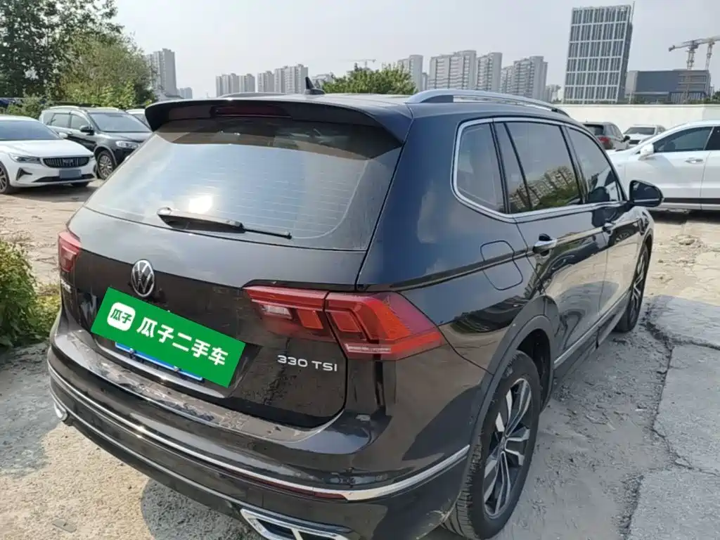 Volkswagen Tiguan L — миниатюра 7