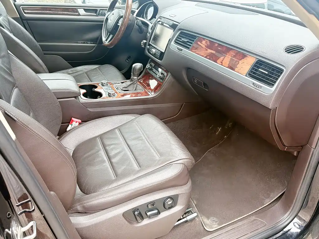 Volkswagen Touareg — миниатюра 15