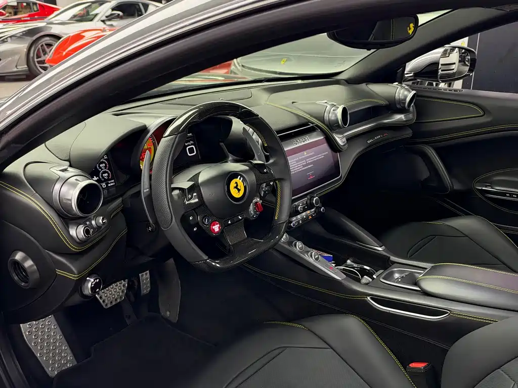 Ferrari GTC4Lusso — миниатюра 5