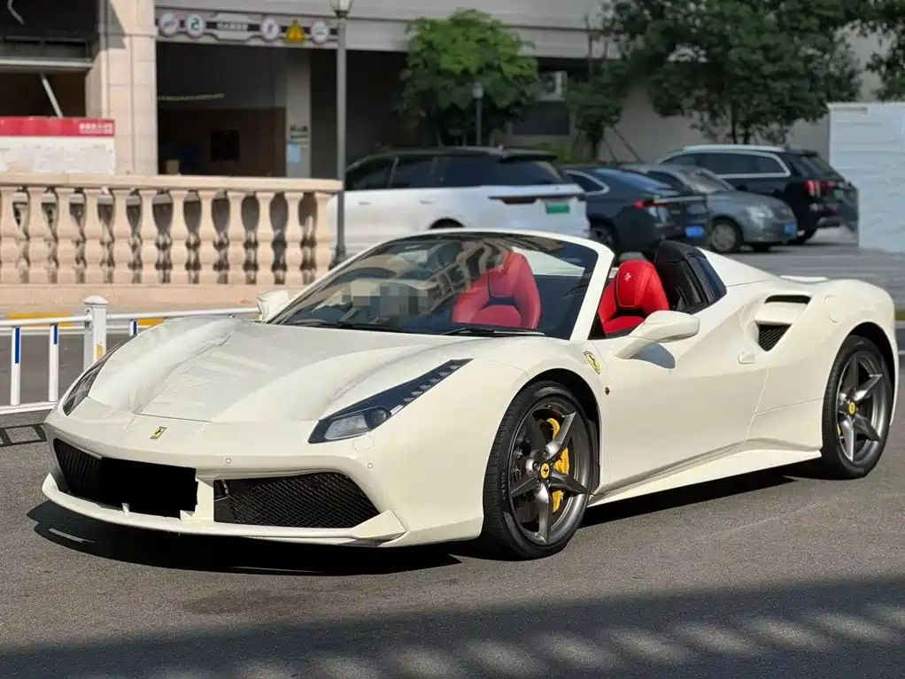 Ferrari 488