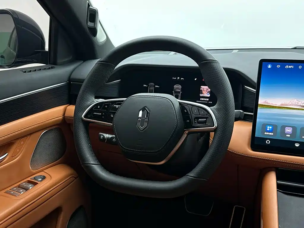 AITO AITO M7 — миниатюра 21
