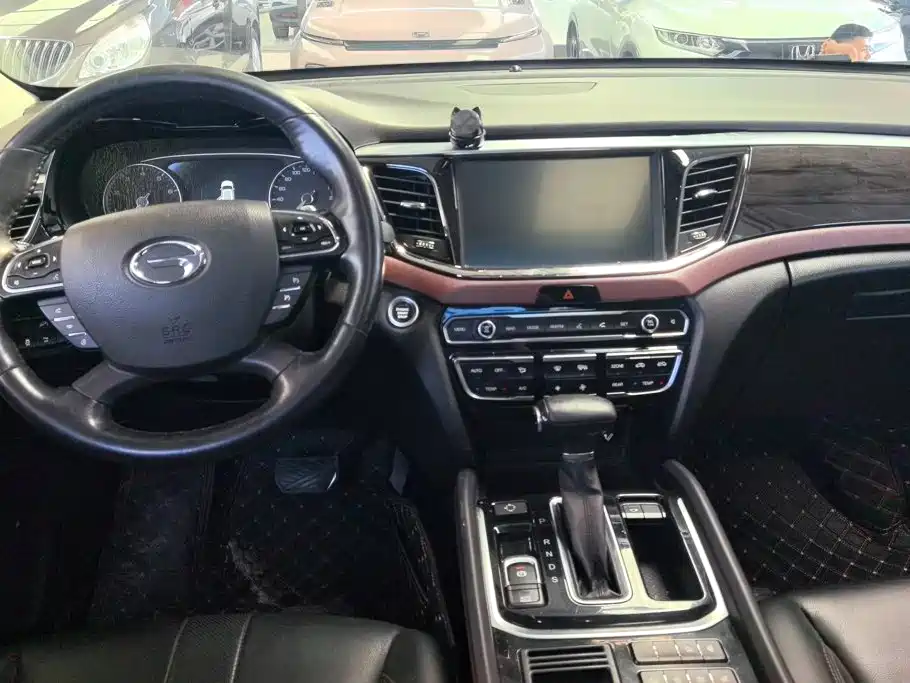 GAC Motor Trumpchi GS8 — миниатюра 12