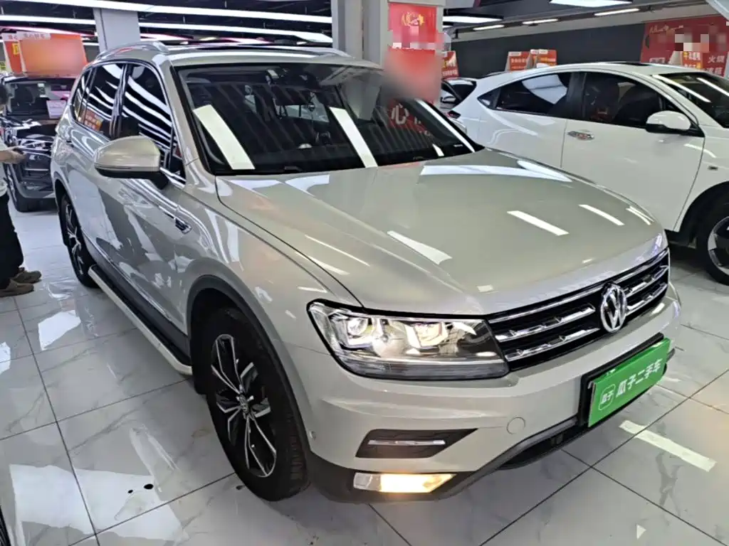 Volkswagen Tiguan L — миниатюра 4