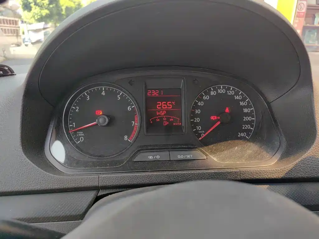 Volkswagen Jetta — миниатюра 7