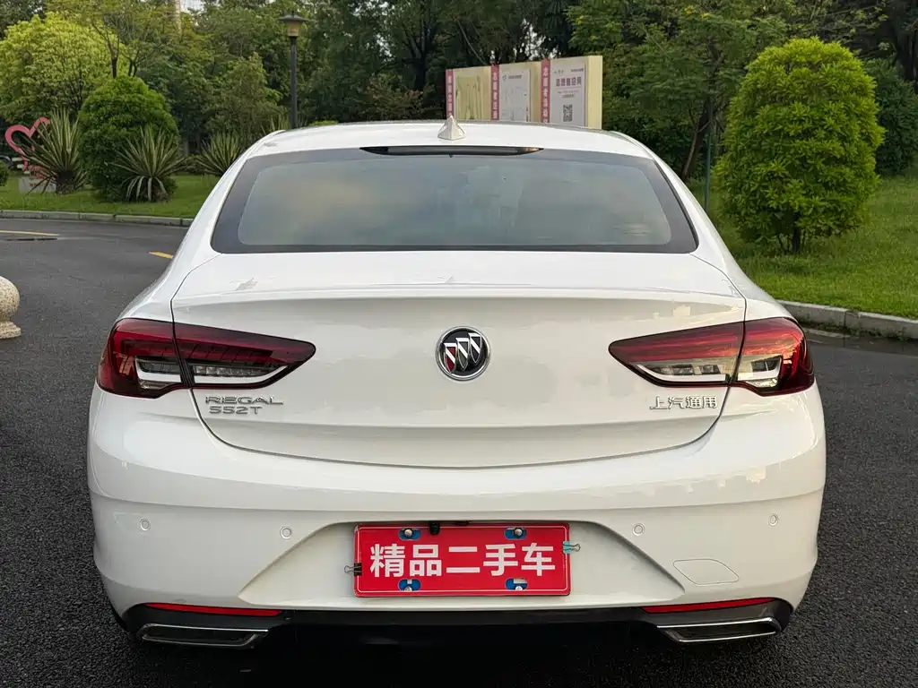 Buick Regal — миниатюра 6