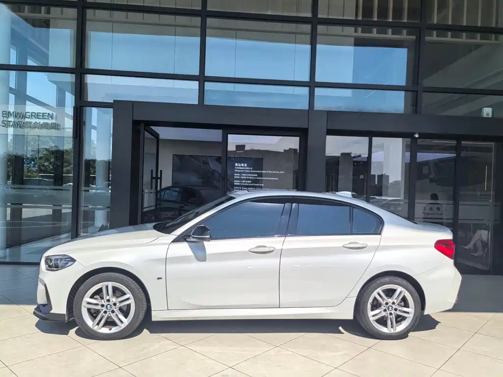 BMW 1 Series — миниатюра 2