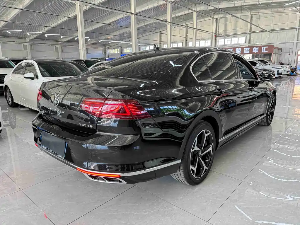 Volkswagen Magotan — миниатюра 4