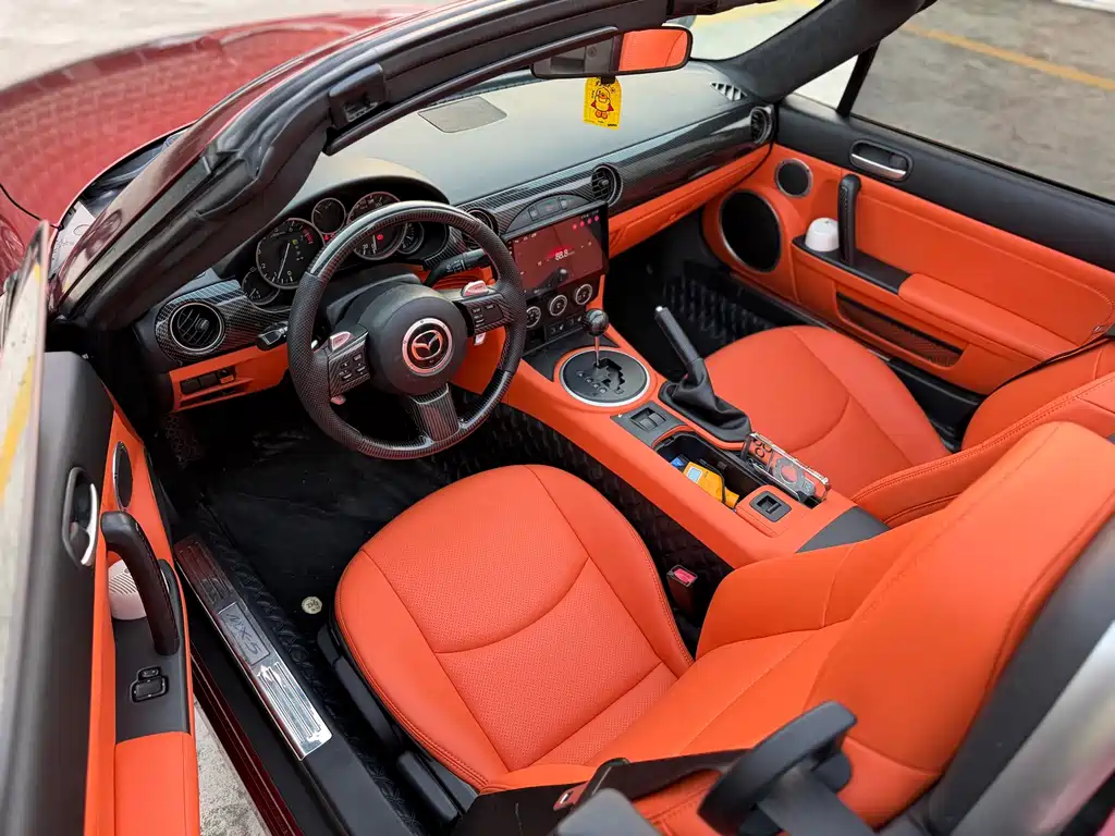 Mazda MX-5 — миниатюра 4