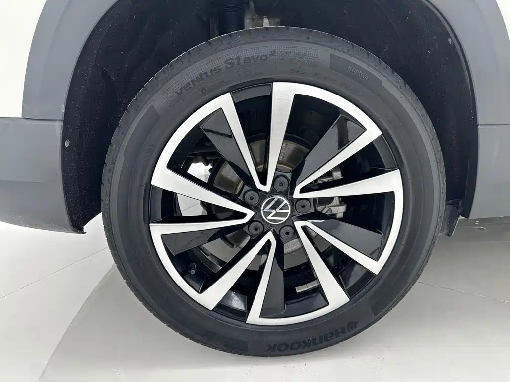 Volkswagen Tharu — миниатюра 18