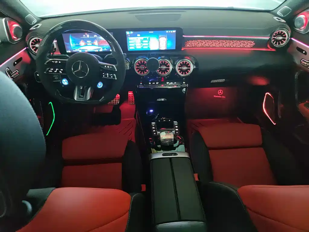 Mercedes-Benz A-Class AMG — миниатюра 13
