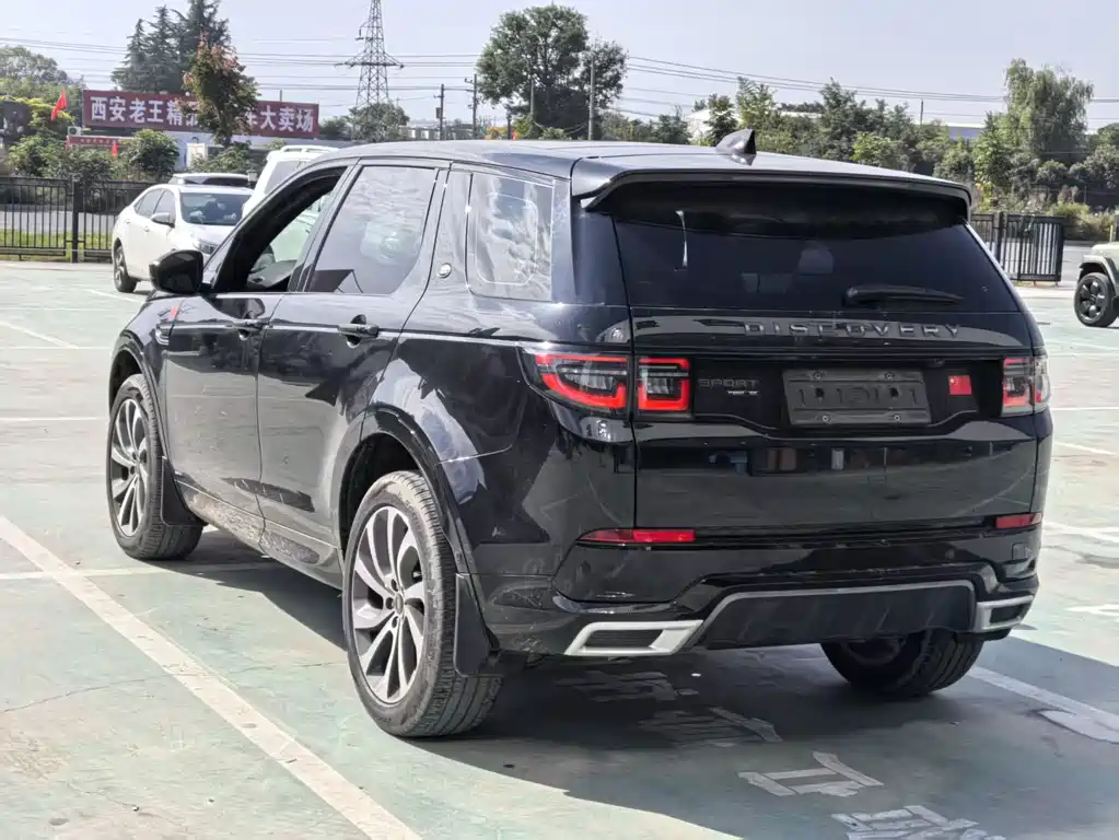 Land Rover Discovery Sport — миниатюра 6