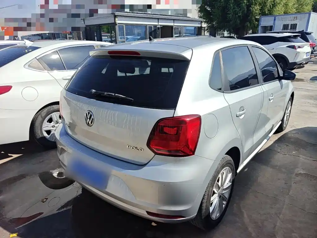 Volkswagen Polo — миниатюра 7