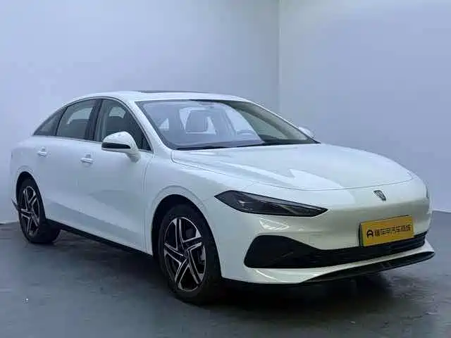 Roewe D7 2023 DMH 125km