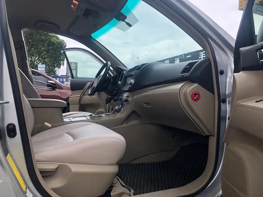 Toyota Highlander — миниатюра 8