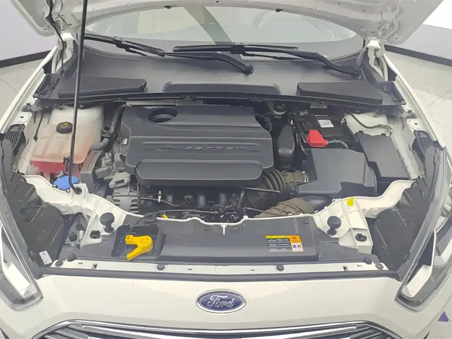 Ford Escort 2017 1.5L AT Comfort