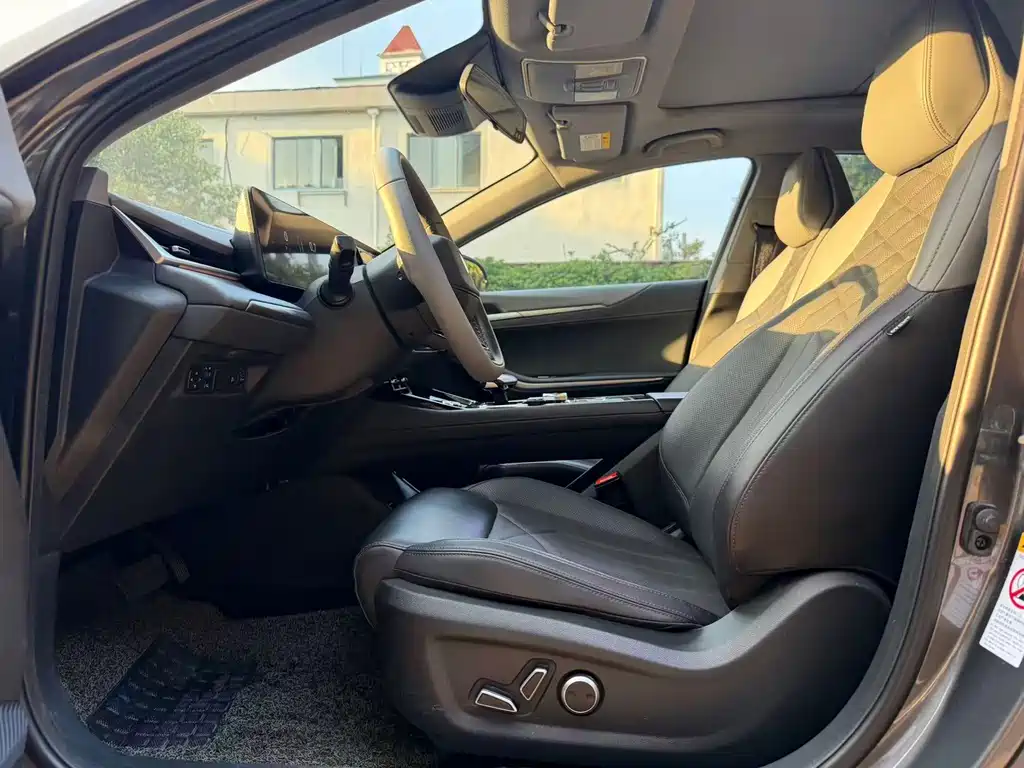 Changan Ruicheng PLUS — миниатюра 6