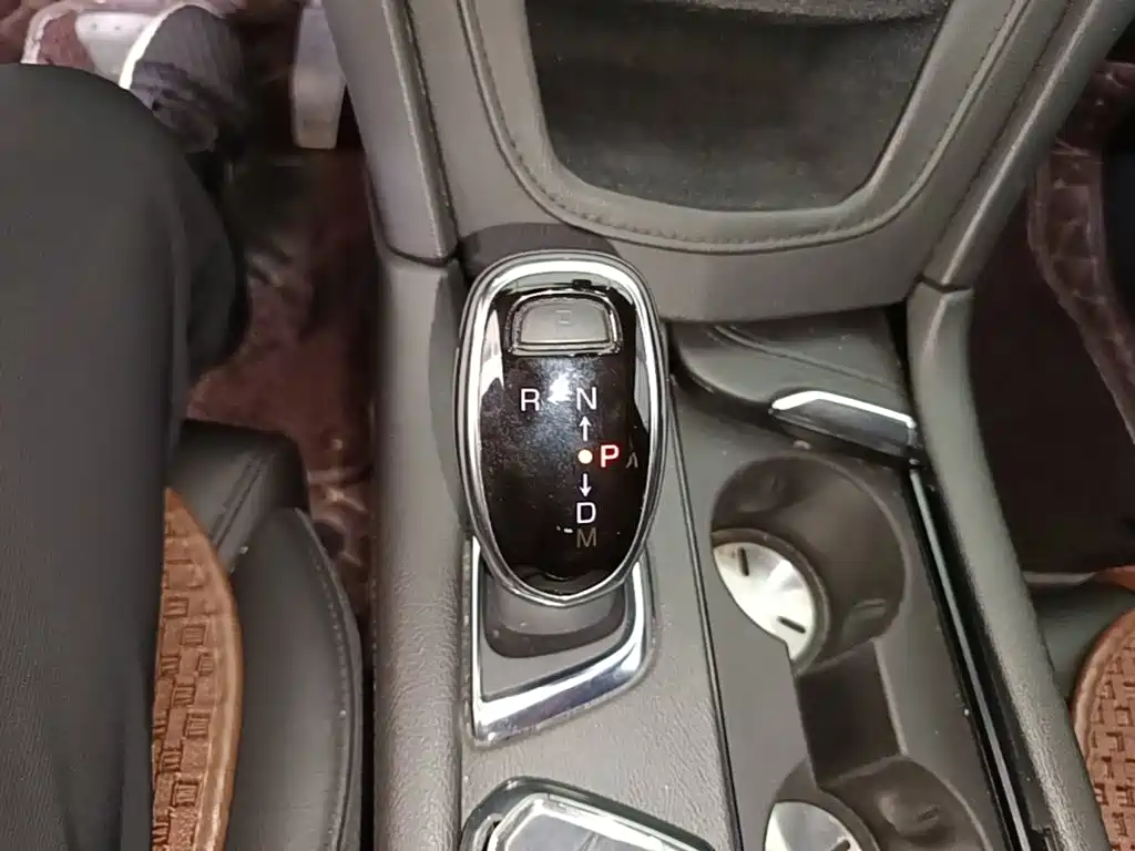 Cadillac XT5 — миниатюра 14