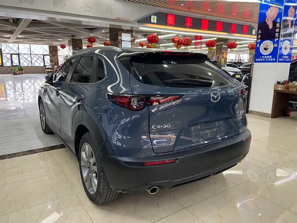 MAZDA CX 30