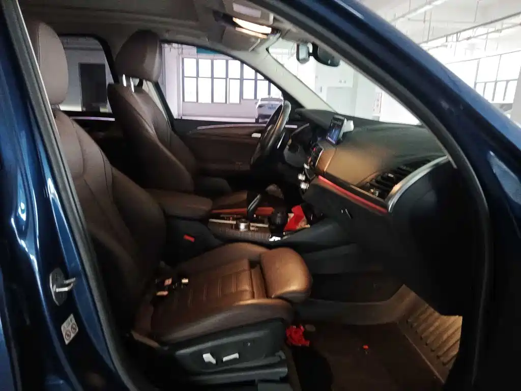 BMW X3 — миниатюра 10