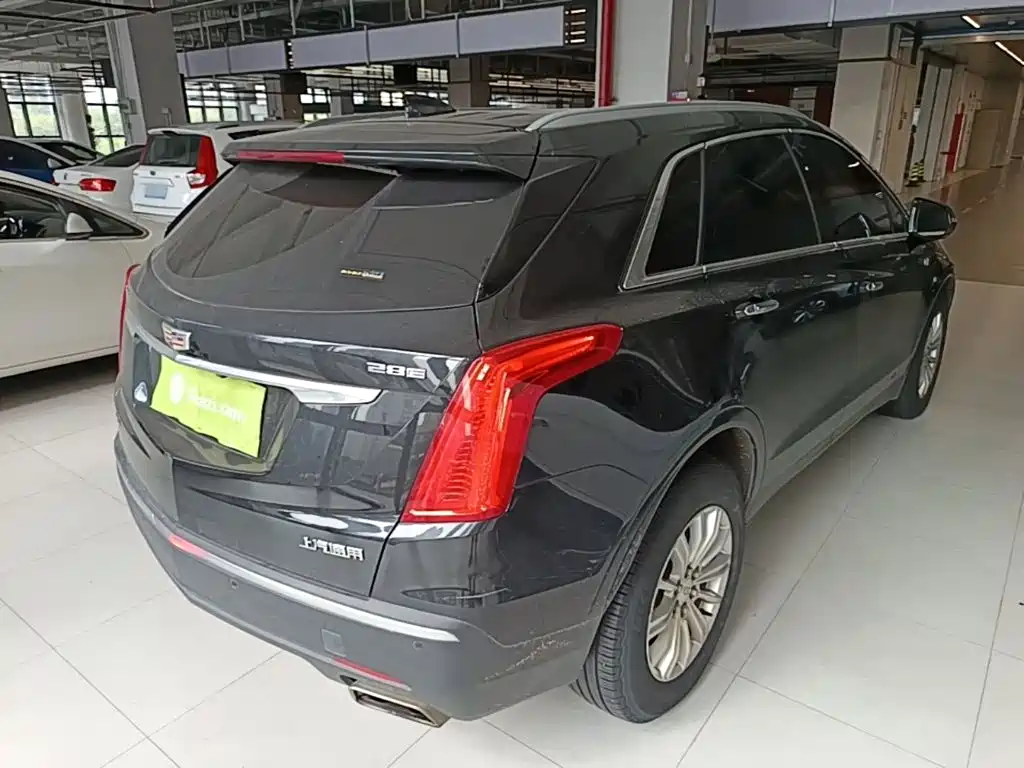 Cadillac XT5 — миниатюра 7