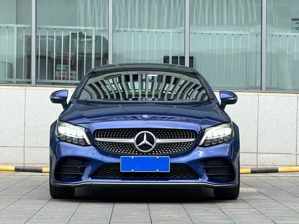 Mercedes-Benz C-Class (Import) — миниатюра 2