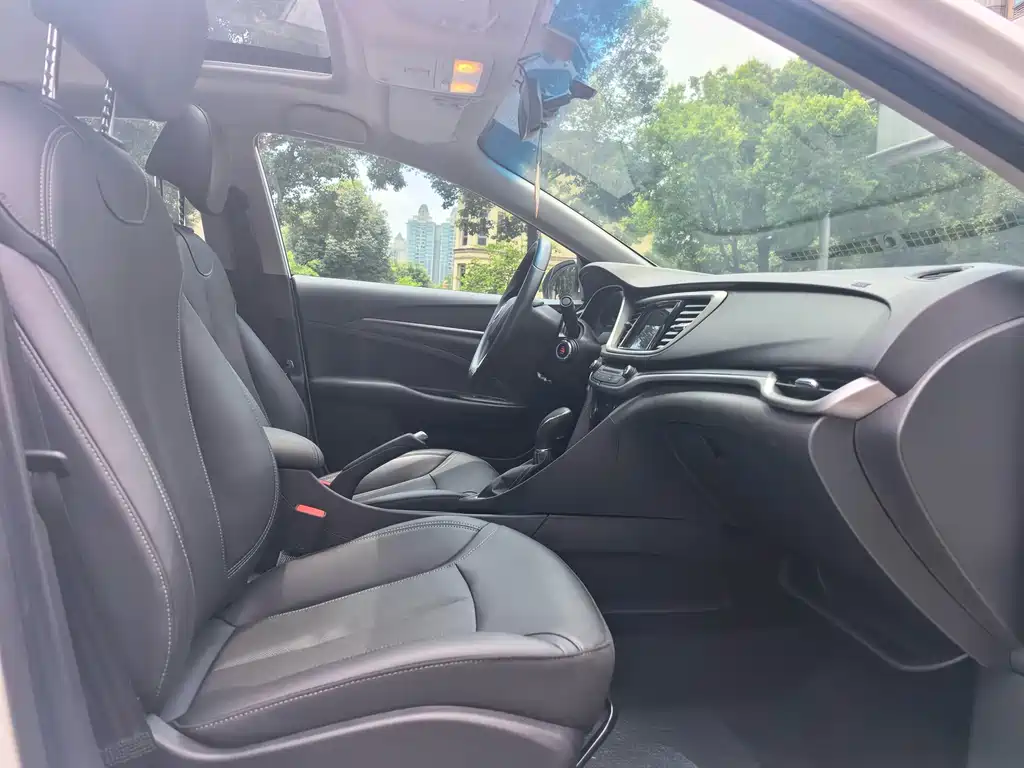 Buick Excelle 2021 1.5L AT Elite