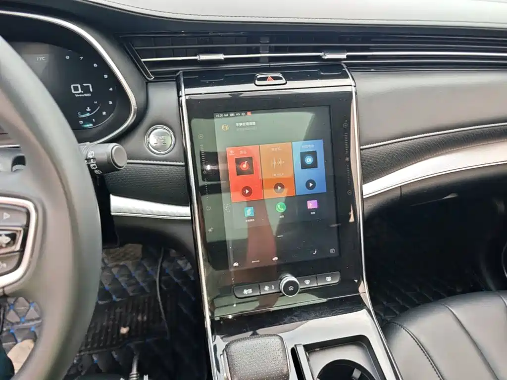 Roewe RX5 MAX — миниатюра 13