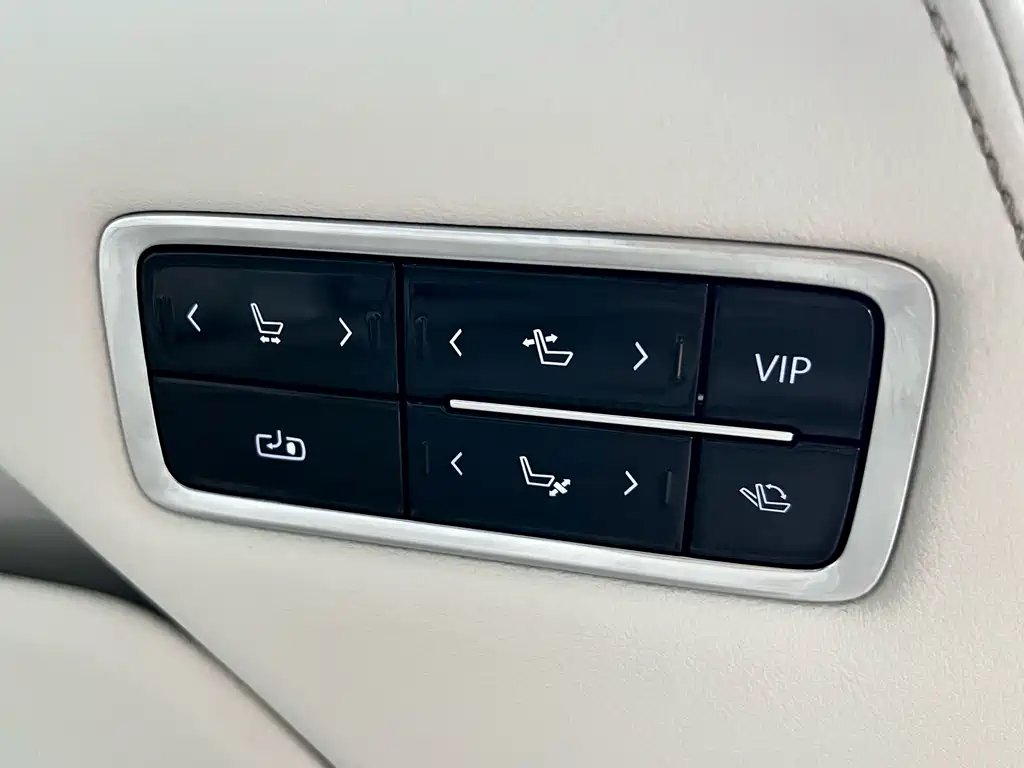 Buick Century — миниатюра 23