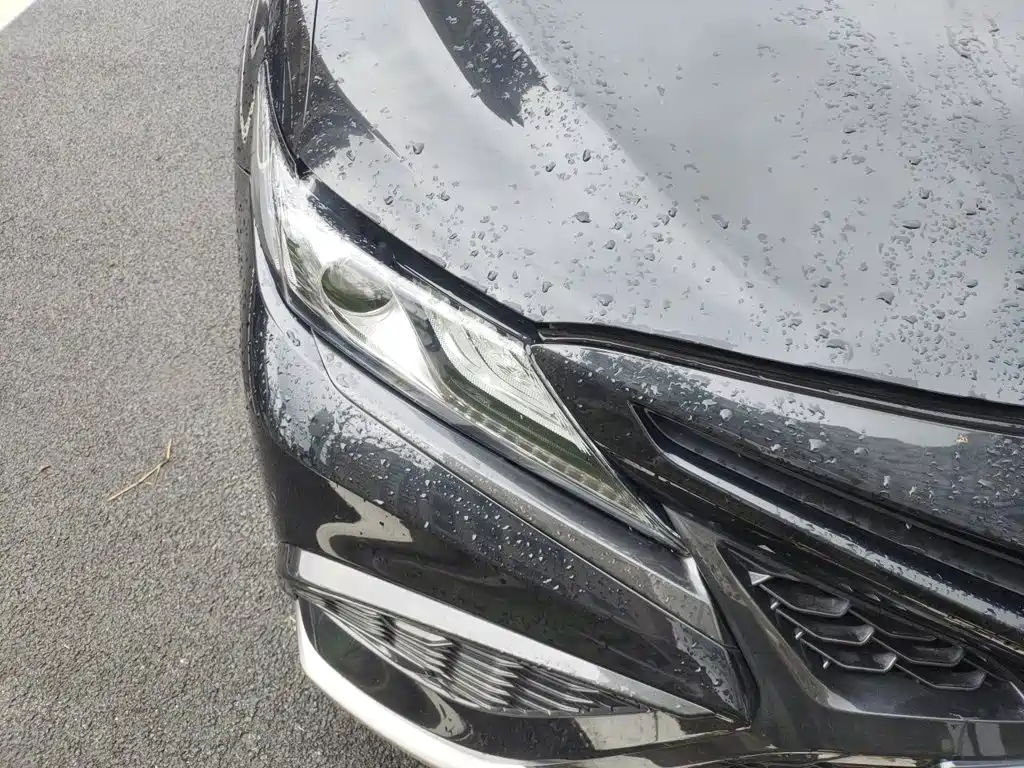 Toyota Camry — миниатюра 7