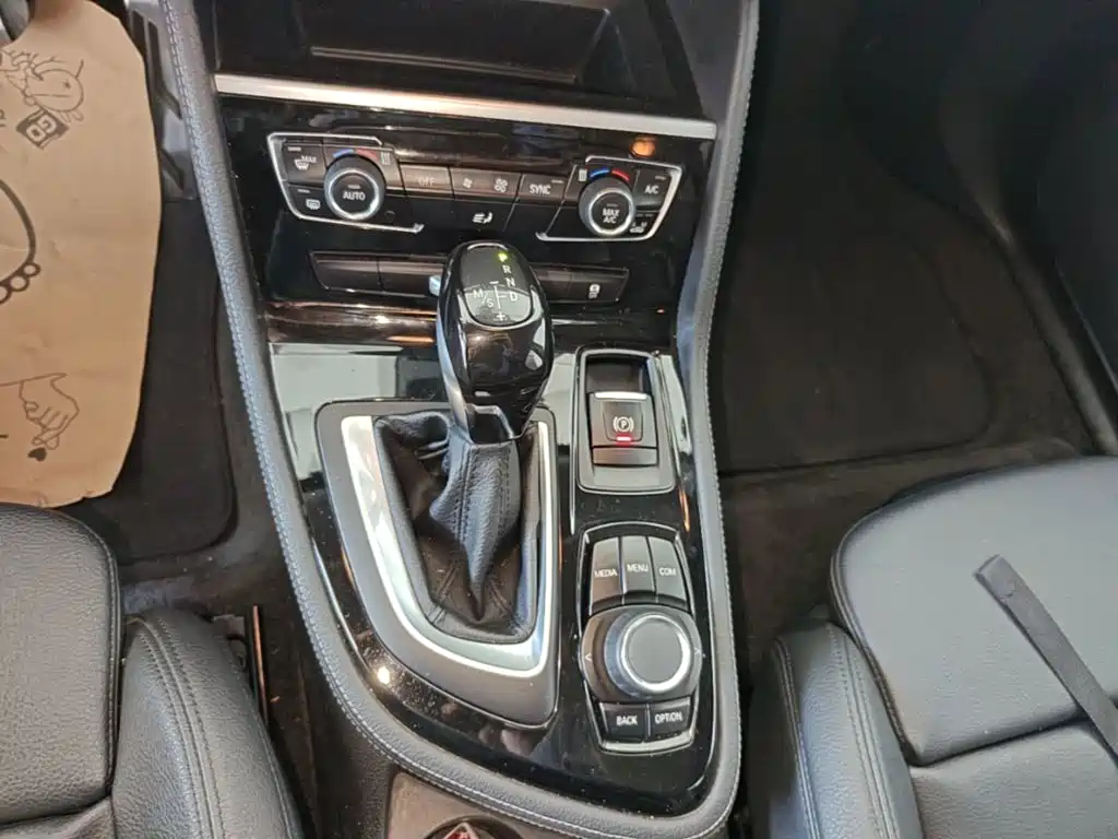 BMW 2 Series Active Tourer — миниатюра 14